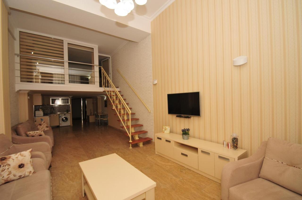 Orbi Apart Hotel In Front Of Aquapark 巴统 外观 照片